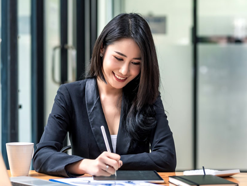 Junior Admin & Operations Executive at Peacock Design Solutions